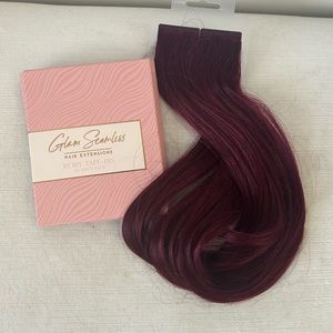 Brand New Glam Seamless  Invis Tape In Hair Ex. 22” long .